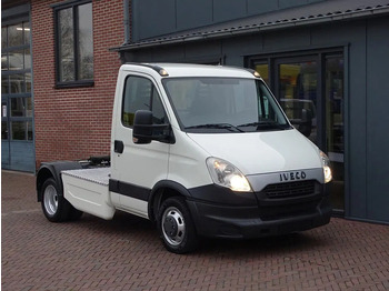Tractor truck IVECO Daily