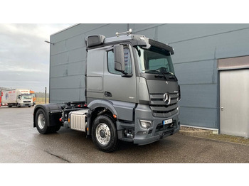Tractor truck MERCEDES-BENZ Actros 1851