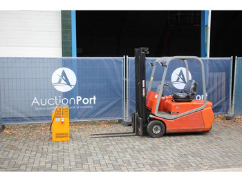 Electric forklift BT