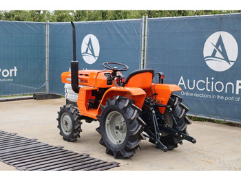 Farm tractor Kubota B1400DT: picture 4