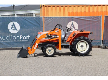 Farm tractor KUBOTA