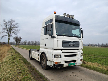 Cab chassis truck MAN
