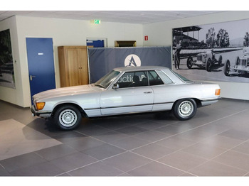 Sedan MERCEDES-BENZ