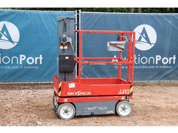 Aerial platform SKYJACK