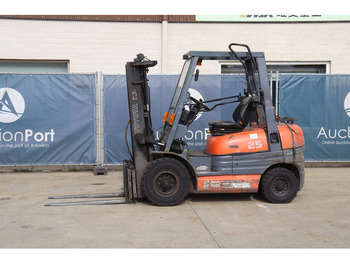 LPG forklift TOYOTA FGF 25