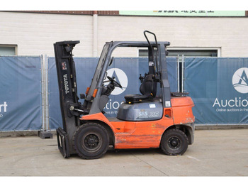LPG forklift TOYOTA FGF 25