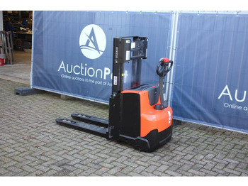 Stacker Toyota SWE200D: picture 3