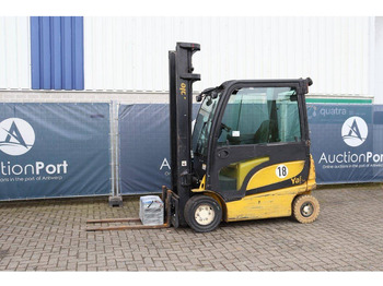 Electric forklift YALE