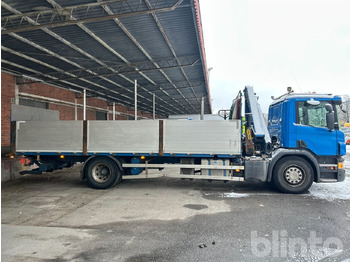 Dropside/ Flatbed truck, Crane truck Brädgårdsbil / SCANIA P250 / Nybesiktigad kran: picture 4