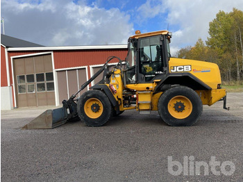 Wheel loader JCB