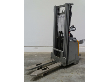 Stacker STILL