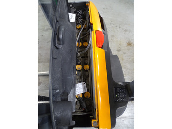 Stacker Still EXV12: picture 4 Stacker Still EXV12: picture 4