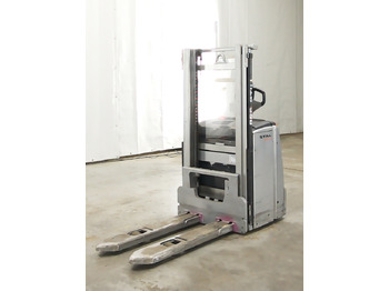 Stacker STILL