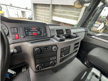 Dumper MAN TG-S 35.460 8x6 4 Achs Muldenkipper Meiller 18m³: picture 2