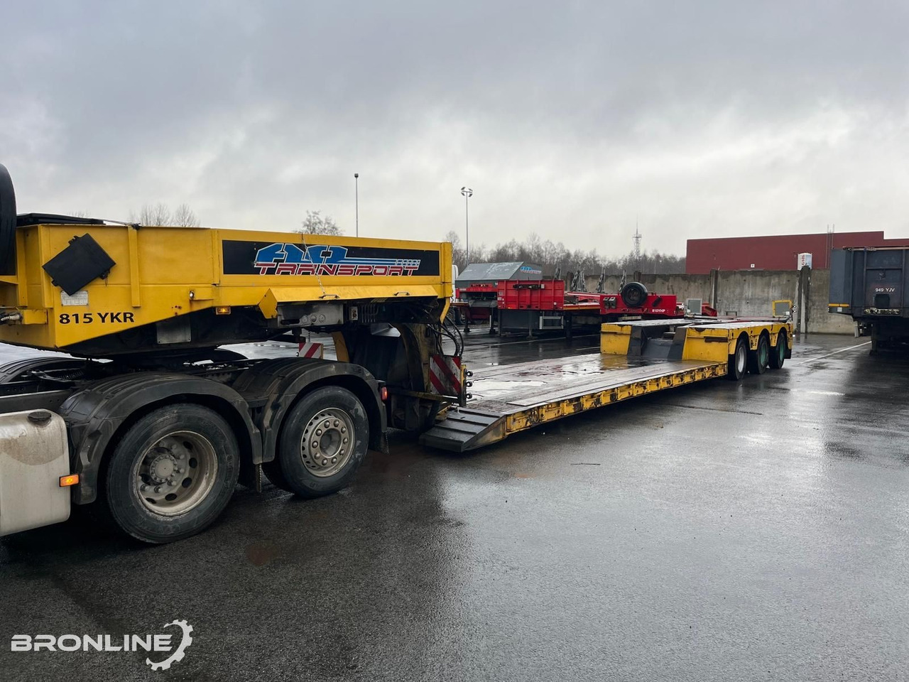 Faymonville STBZ-3VA Low-Bed 3-axle Trailer - Low loader semi-trailer: picture 1 Faymonville STBZ-3VA Low-Bed 3-axle Trailer - Low loader semi-trailer: picture 1