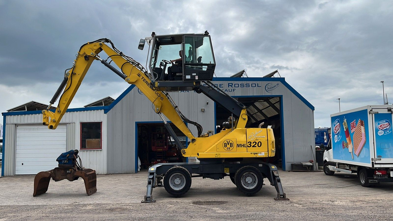 Fuchs TeRex MHL 320 D Umschlagbagger Greifer Pratzen - Waste/ Industry handler: picture 2 Fuchs TeRex MHL 320 D Umschlagbagger Greifer Pratzen - Waste/ Industry handler: picture 2
