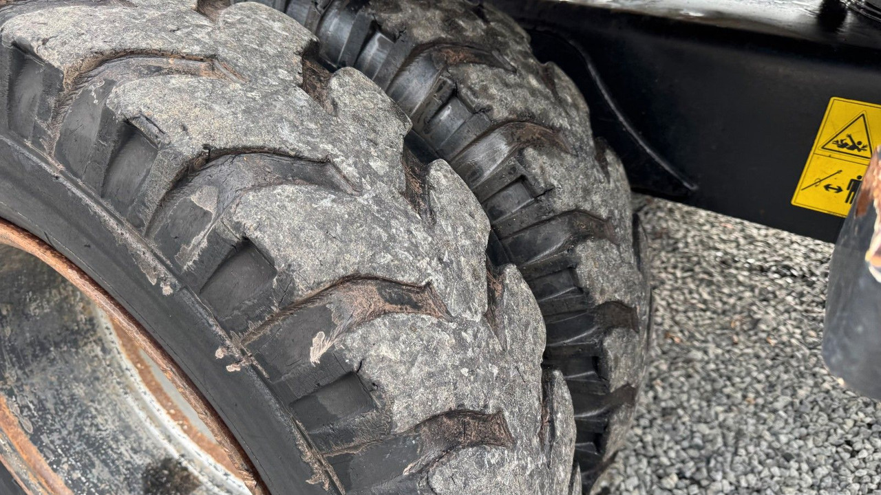 Wheel excavator Terex TW85 Mobilbagger Verstellausleger: picture 11 Wheel excavator Terex TW85 Mobilbagger Verstellausleger: picture 11