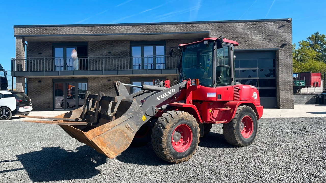 Volvo L35G Radlader 7200 Kg Schaufel Gabel Volvo L35G Radlader 7200 Kg Schaufel Gabel - Wheel loader: picture 2 Volvo L35G Radlader 7200 Kg Schaufel Gabel Volvo L35G Radlader 7200 Kg Schaufel Gabel - Wheel loader: picture 2