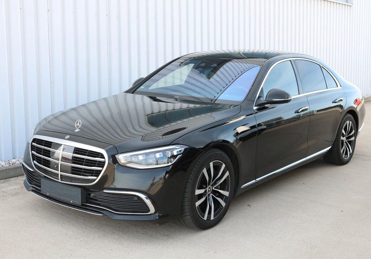 Mercedes-Benz S 580 / 4Matic / Panorama. / Leder NETTO 51900 € - Sedan: picture 1 Mercedes-Benz S 580 / 4Matic / Panorama. / Leder NETTO 51900 € - Sedan: picture 1