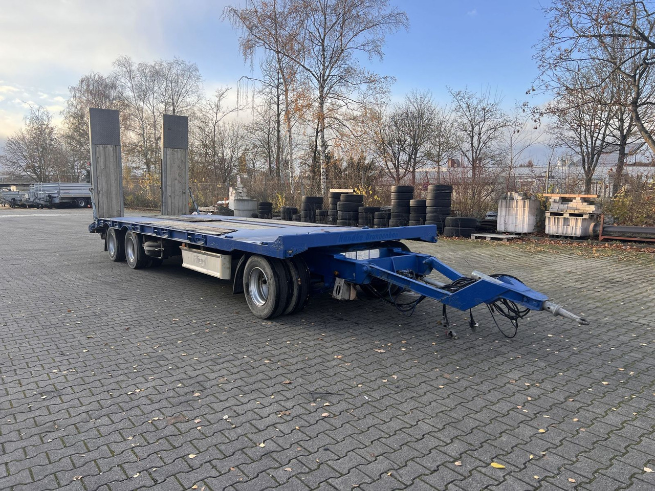 3 Achs Tiefladeranhänger - Low loader trailer: picture 3 3 Achs Tiefladeranhänger - Low loader trailer: picture 3