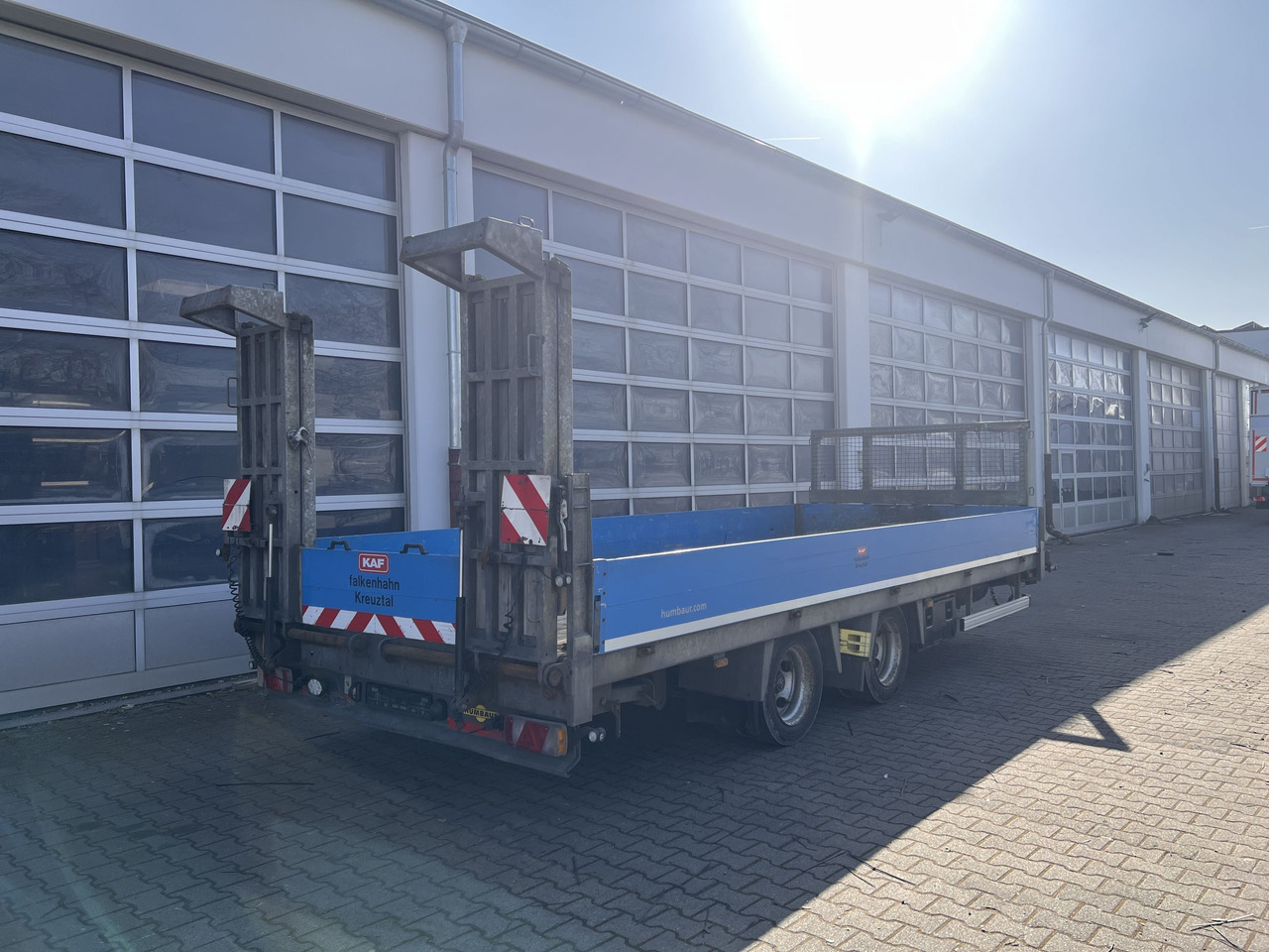 Humbaur HBTZ 136224 TA-BS 13,6 t Tandemtieflader - Low loader trailer: picture 3 Humbaur HBTZ 136224 TA-BS 13,6 t Tandemtieflader - Low loader trailer: picture 3