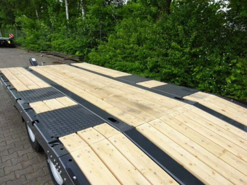 Möslein Neuer Tandemtieflader 13 t GG - Low loader trailer: picture 4 Möslein Neuer Tandemtieflader 13 t GG - Low loader trailer: picture 4