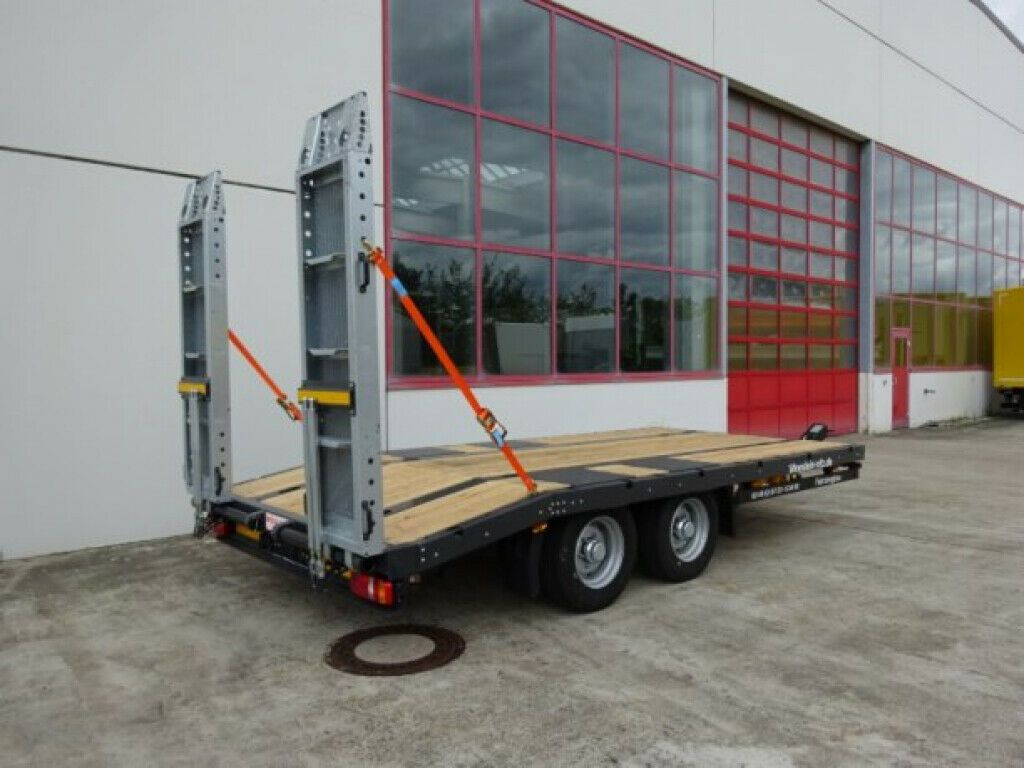 Möslein Neuer Tandemtieflader 13 t GG - Low loader trailer: picture 3 Möslein Neuer Tandemtieflader 13 t GG - Low loader trailer: picture 3
