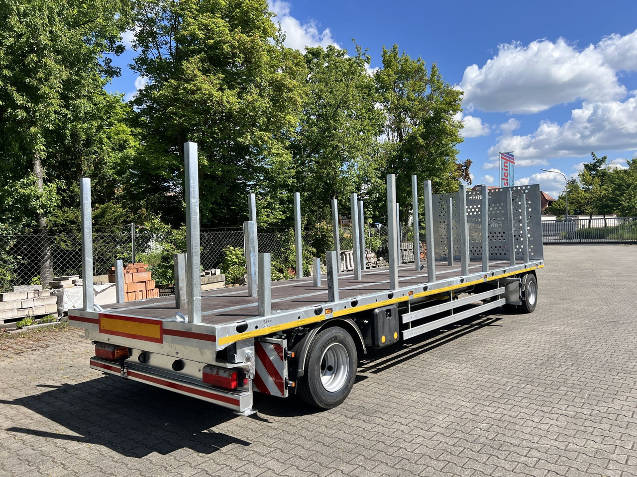Möslein T 2 Plato 8,6m 2 Achs Jumbo- Plato- Anhänger - Dropside/ Flatbed trailer: picture 4 Möslein T 2 Plato 8,6m 2 Achs Jumbo- Plato- Anhänger - Dropside/ Flatbed trailer: picture 4