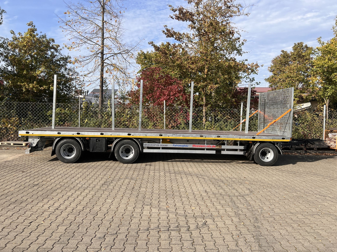 Möslein T 3 Plato 8,6 m 3 Achs Jumbo- Plato- Anhänger 8,60 m, Mega - Dropside/ Flatbed trailer: picture 2 Möslein T 3 Plato 8,6 m 3 Achs Jumbo- Plato- Anhänger 8,60 m, Mega - Dropside/ Flatbed trailer: picture 2