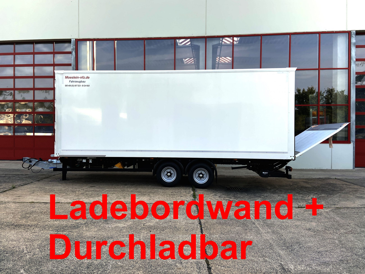 Möslein TKO105 D-L 6 m 10 t GG Tandem Koffer, Ladebordwand+ Durchladbar, 6,20 m - Closed box trailer: picture 1 Möslein TKO105 D-L 6 m 10 t GG Tandem Koffer, Ladebordwand+ Durchladbar, 6,20 m - Closed box trailer: picture 1