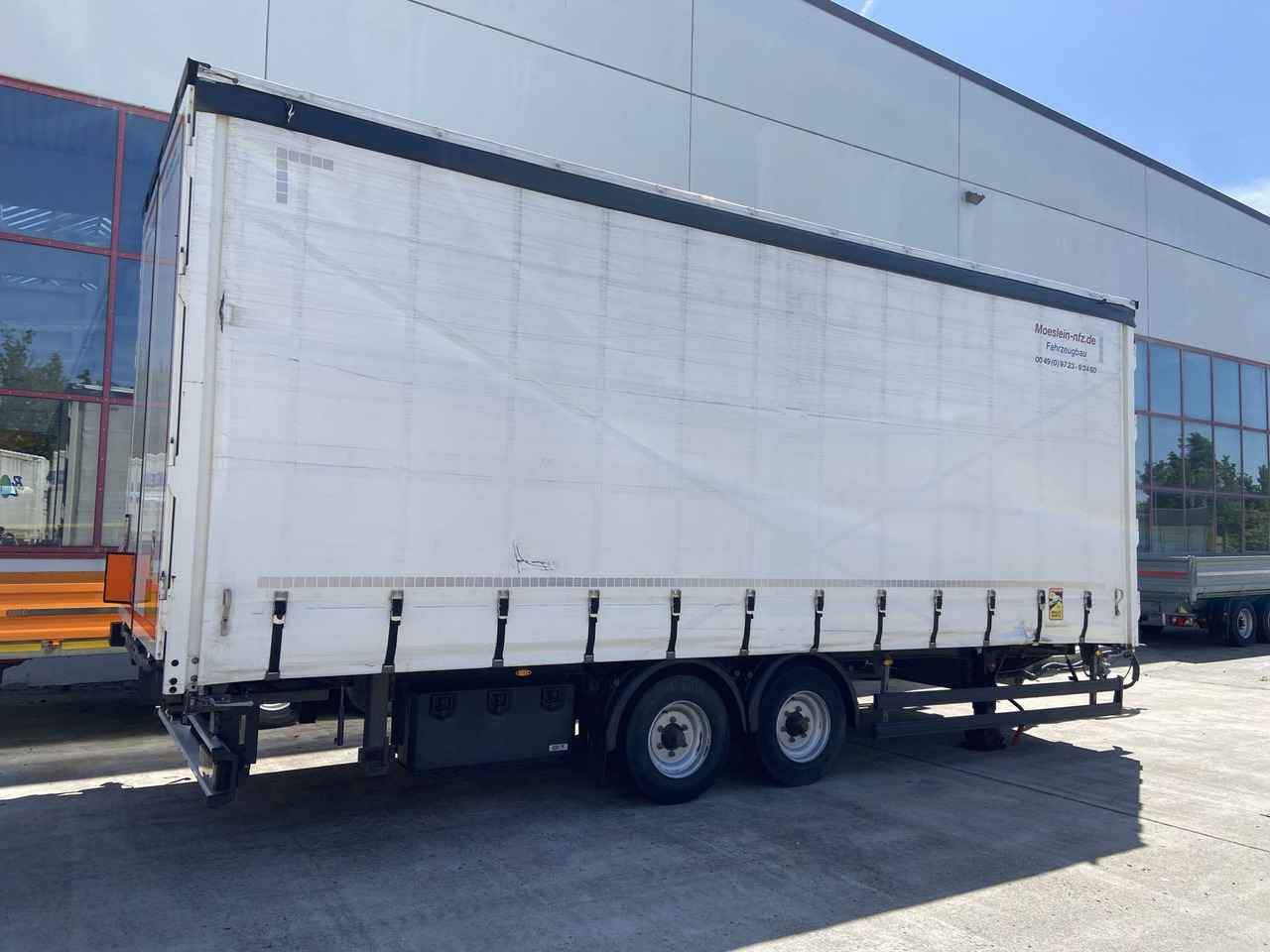 Möslein Tandem- Planenanhänger Durchladbar - Curtain side truck: picture 2 Möslein Tandem- Planenanhänger Durchladbar - Curtain side truck: picture 2