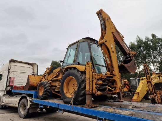 CASE 580K - Backhoe loader: picture 2 CASE 580K - Backhoe loader: picture 2