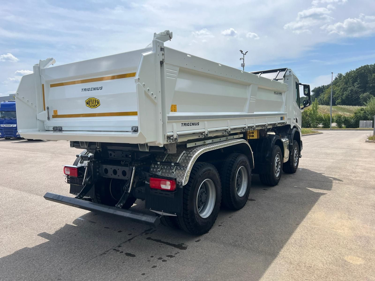 DAF FAD XDC 450 Dreiseitenkipper - Tipper: picture 5 DAF FAD XDC 450 Dreiseitenkipper - Tipper: picture 5