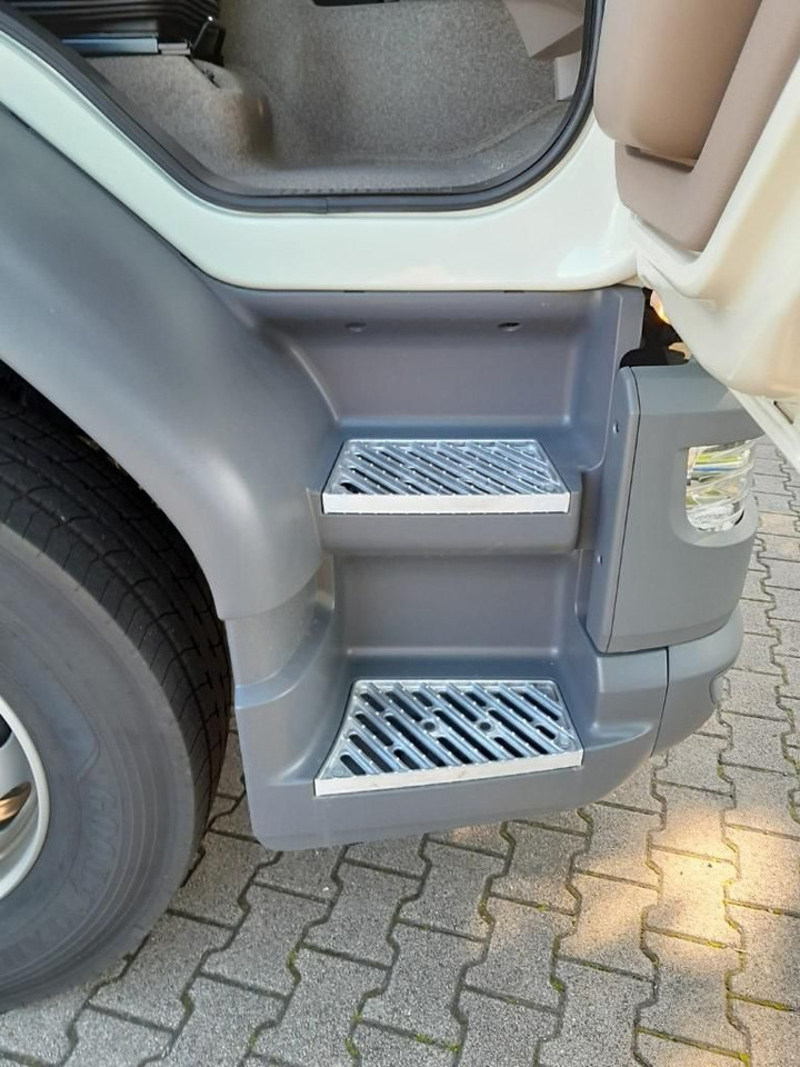 DAF XB 310 FA 18t Getränkeaufbau DAF XB 310 FA 18t Getränkeaufbau leasing DAF XB 310 FA 18t Getränkeaufbau DAF XB 310 FA 18t Getränkeaufbau: picture 13