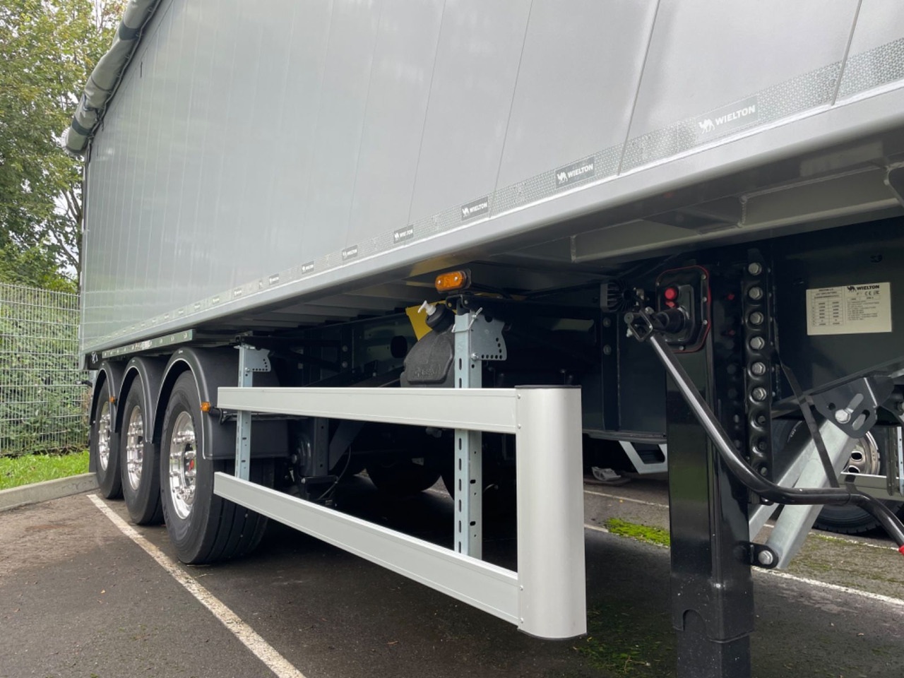 New Tipper semi-trailer Wielton Bulk Master 51 cbm 3-Achs Alukipper Wielton Bulk Master 51 cbm 3-Achs Alukipper: picture 12