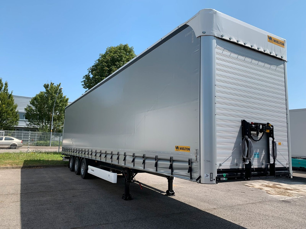 Wielton Curtain Master MEGA - Curtainsider trailer: picture 2 Wielton Curtain Master MEGA - Curtainsider trailer: picture 2