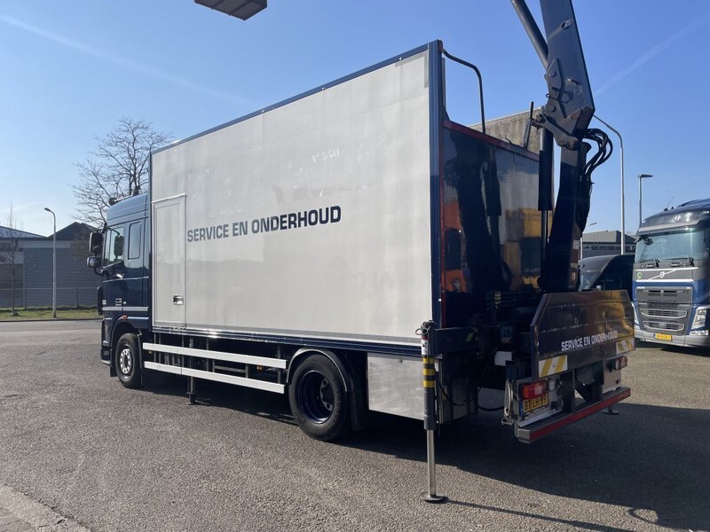 DAF XF 105 Skyworker - Truck with aerial platform: picture 4 DAF XF 105 Skyworker - Truck with aerial platform: picture 4