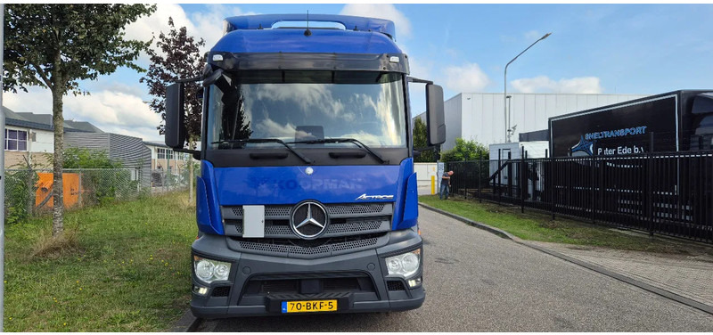 Mercedes-Benz Actros 1833 - Tractor truck: picture 3 Mercedes-Benz Actros 1833 - Tractor truck: picture 3