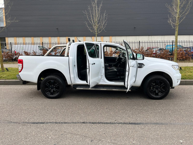 Ford Ranger Limited Double Cabin, EXPORT ONLY, INCL COC, 170pk, !!! 15608km, Full-Options - Commercial truck, Combi van: picture 4 Ford Ranger Limited Double Cabin, EXPORT ONLY, INCL COC, 170pk, !!! 15608km, Full-Options - Commercial truck, Combi van: picture 4