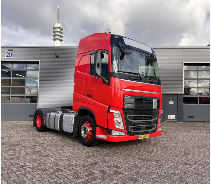 Volvo FH - Tractor truck: picture 1 Volvo FH - Tractor truck: picture 1
