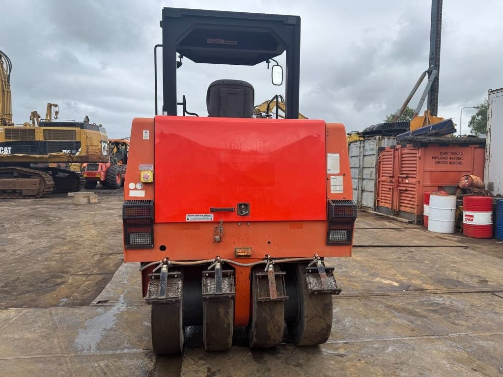 Dynapac CP 142 - Pneumatic roller: picture 3 Dynapac CP 142 - Pneumatic roller: picture 3