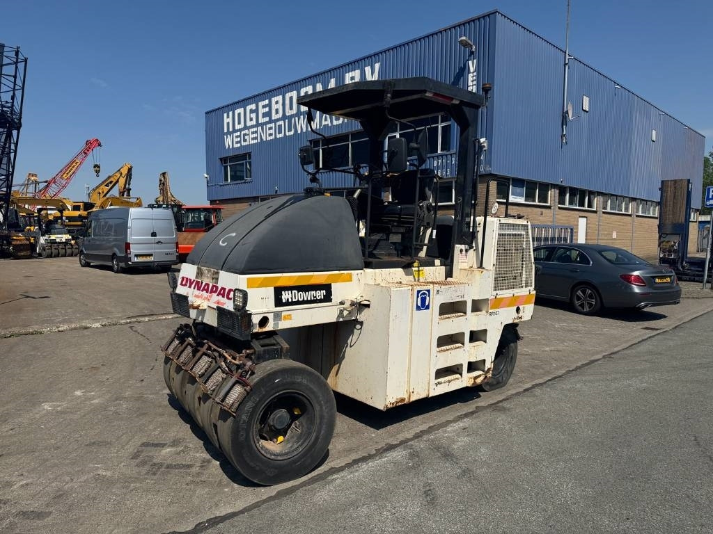 Dynapac CP 142 - Pneumatic roller: picture 1 Dynapac CP 142 - Pneumatic roller: picture 1