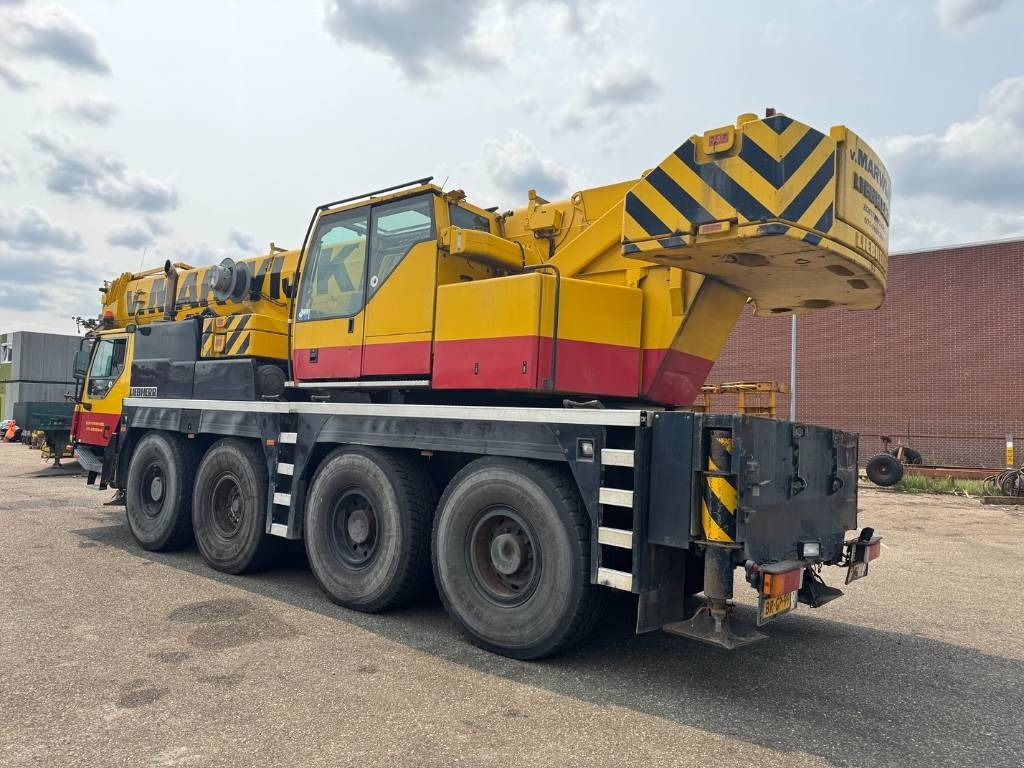 Liebherr LTM 1070-4.1 - All terrain crane: picture 3 Liebherr LTM 1070-4.1 - All terrain crane: picture 3