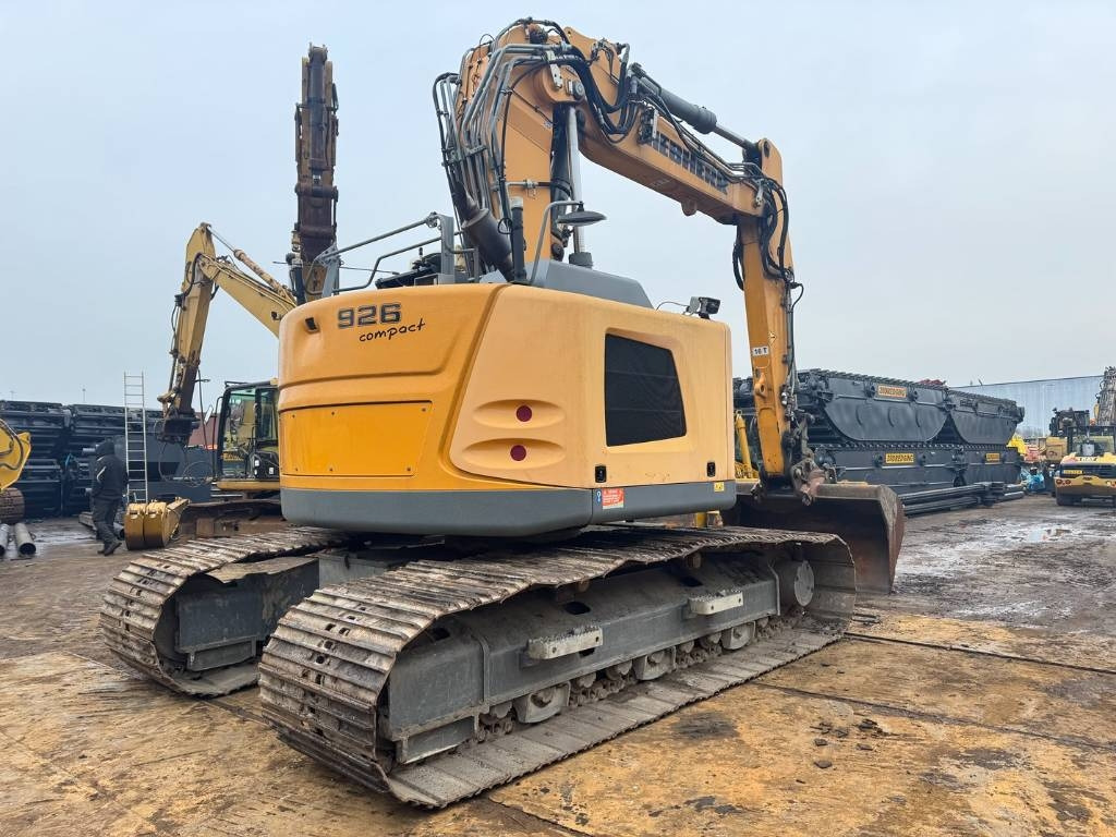 Liebherr R926 compact FULL OPTION - Crawler excavator: picture 5 Liebherr R926 compact FULL OPTION - Crawler excavator: picture 5
