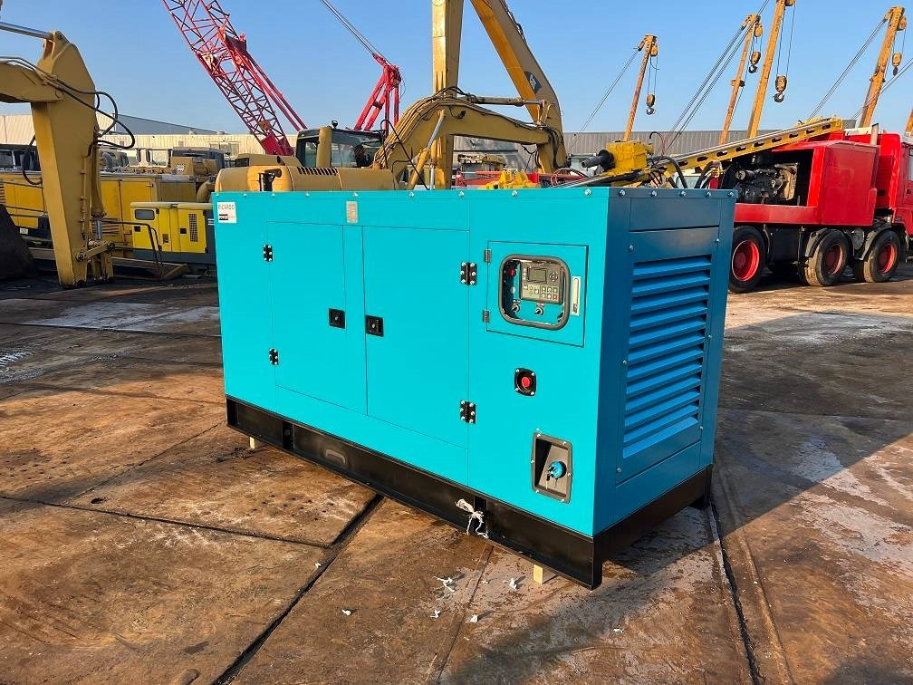 Ricardo 150KVA (120KW) SILENT GENERATOR 3 PHASE 50HZ 400V - Generator set: picture 3 Ricardo 150KVA (120KW) SILENT GENERATOR 3 PHASE 50HZ 400V - Generator set: picture 3