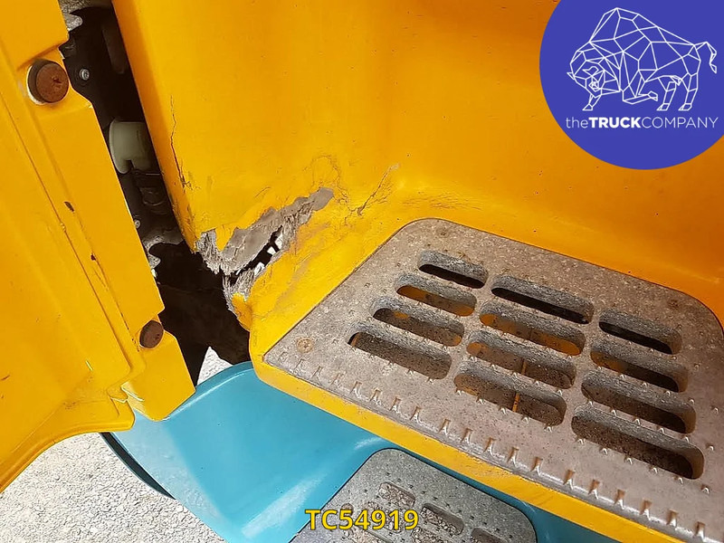 DAF XF 105 410 - Dropside/ Flatbed truck: picture 3 DAF XF 105 410 - Dropside/ Flatbed truck: picture 3