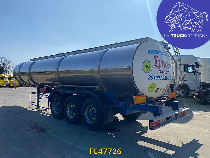 Tanker semi-trailer ETA: picture 17