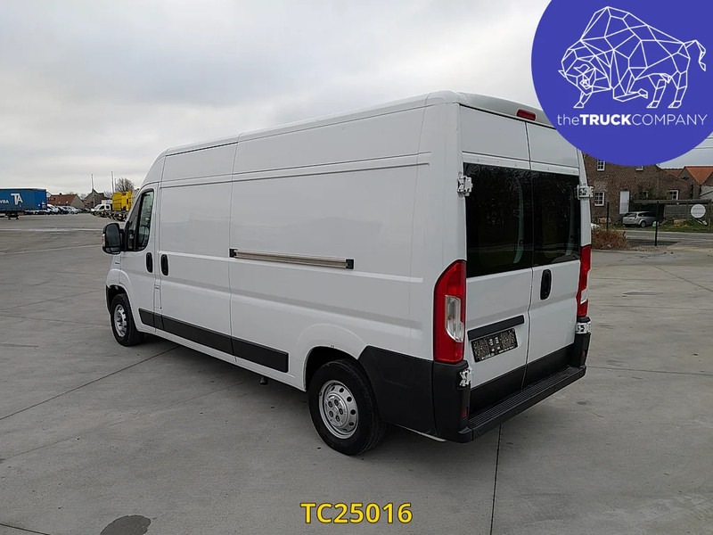 Fiat Ducato 2.0 Multijet L3H2 - Panel van: picture 3 Fiat Ducato 2.0 Multijet L3H2 - Panel van: picture 3