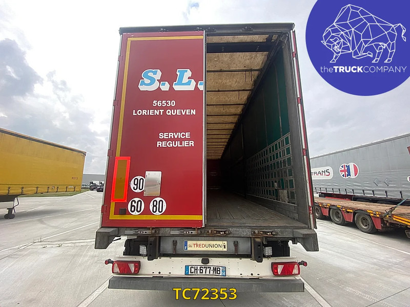 Fruehauf - Curtainsider semi-trailer: picture 2 Fruehauf - Curtainsider semi-trailer: picture 2