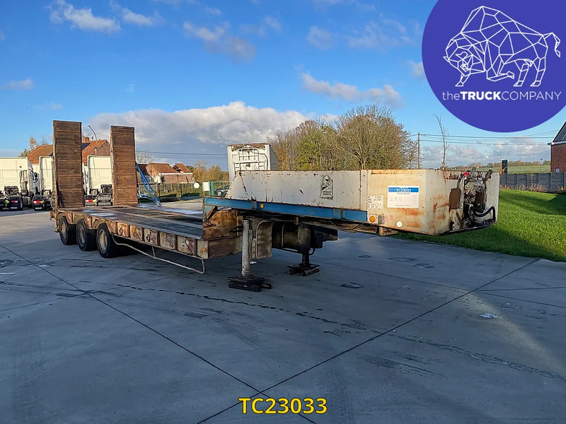Kaiser - Low loader semi-trailer: picture 1 Kaiser - Low loader semi-trailer: picture 1